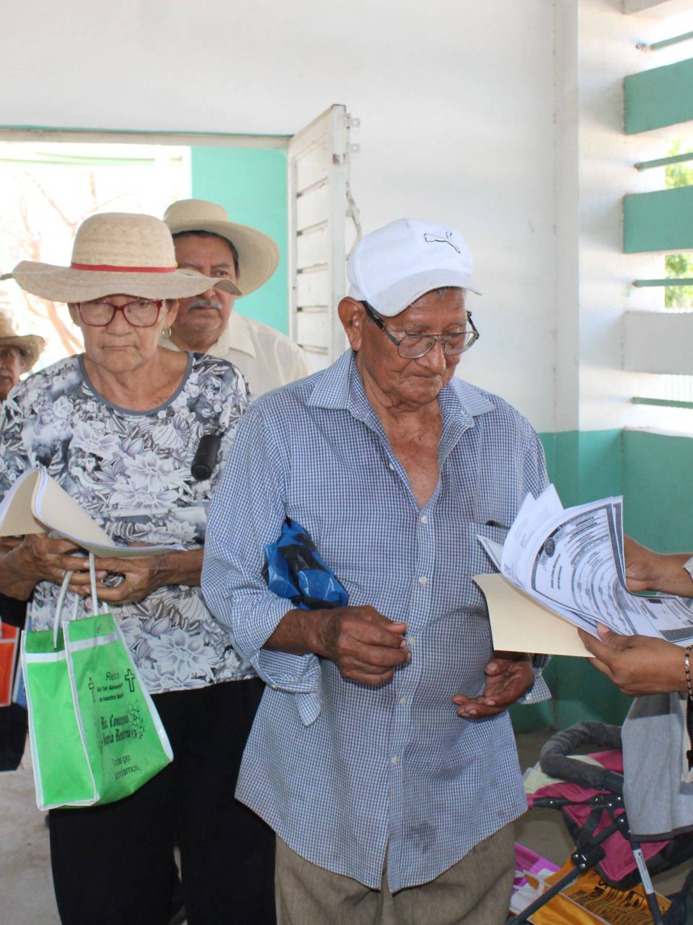 Se continúa el censo del programa de apoyo alimentario