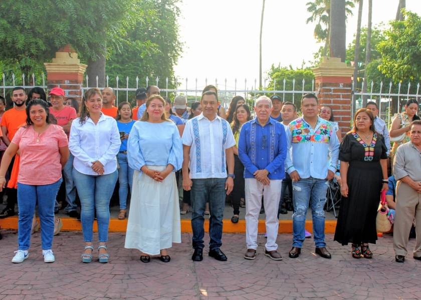 Conmemoración del 176 aniversario del estado de Guerrero, en Pungarabato